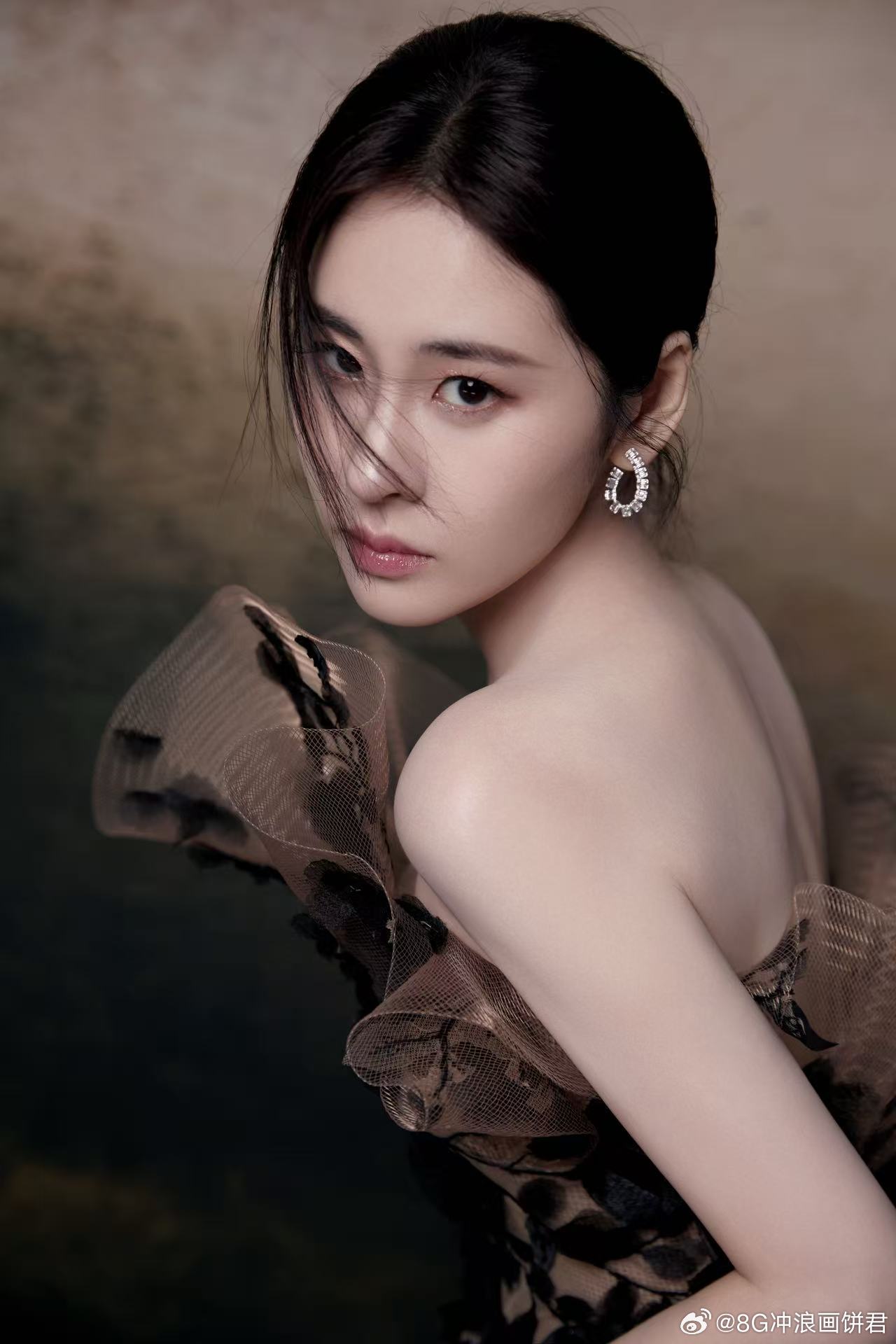 张碧晨逐玉OST上线张碧晨献唱逐玉爱情主题曲 “众里寻他千百度”，唱的不只是词，