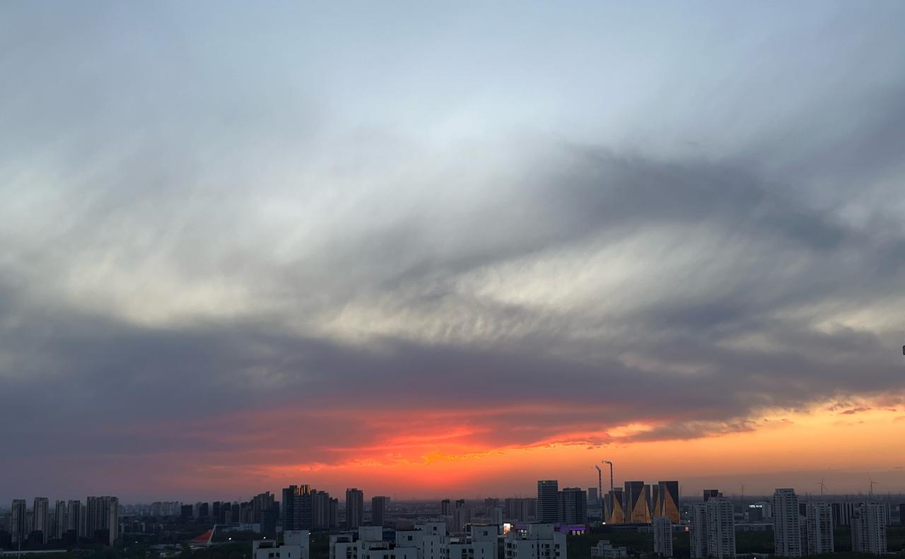 云开雾散~ ​​​