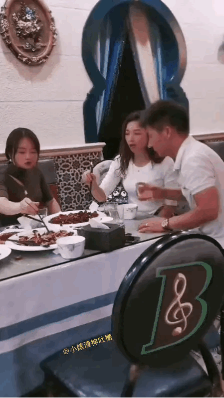 人生的路该怎样走，才总是充满希望别说没有可能，再大的困难，也能给自己创造条件。[