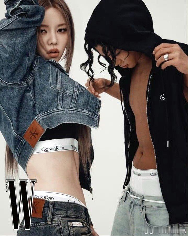 我去 这辈子也没想过 能看到男女混团拍内衣画报 