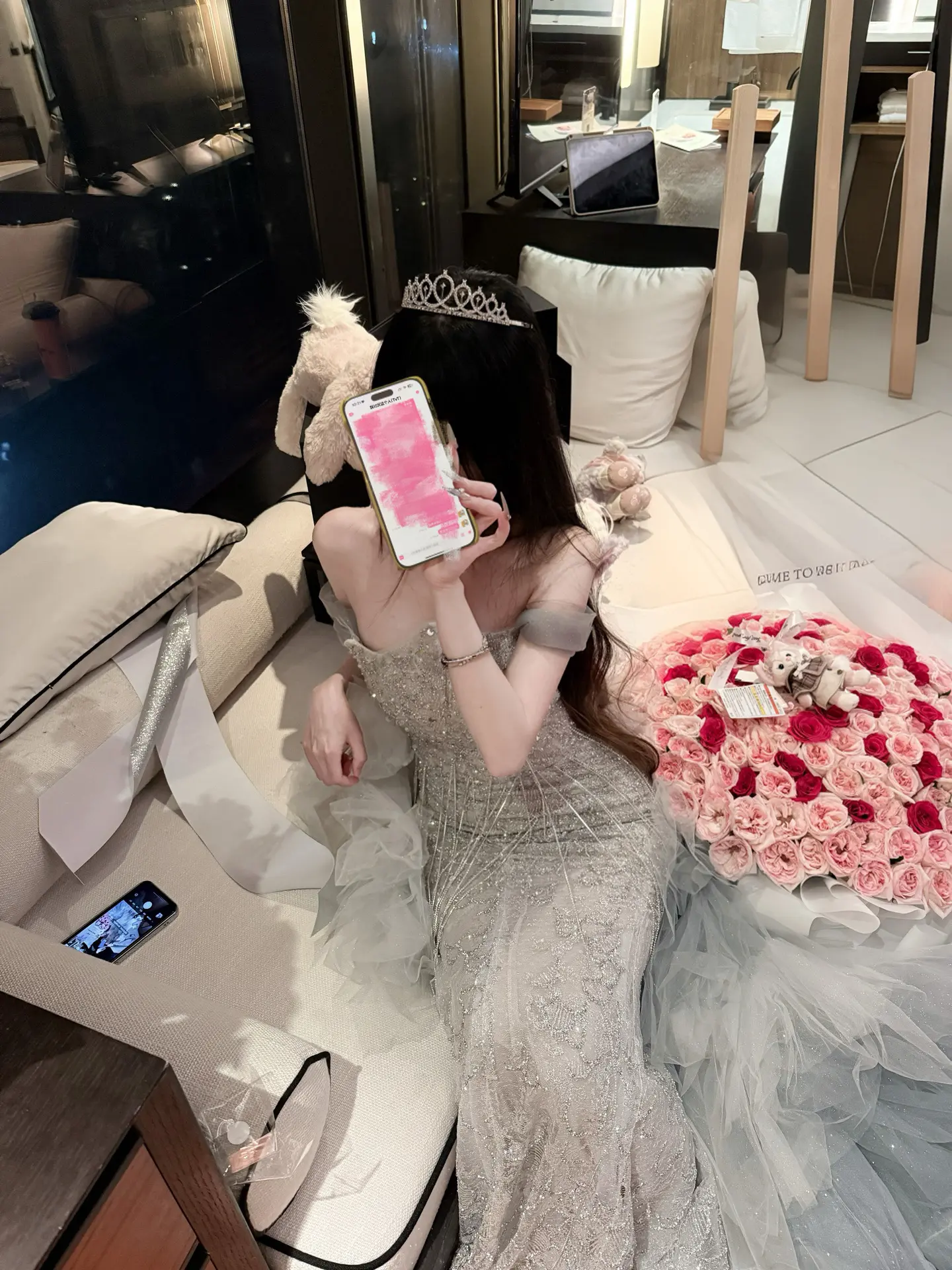 你我之间 隔得太远了 我在你这段人生中只是一个异地又神经的前女友