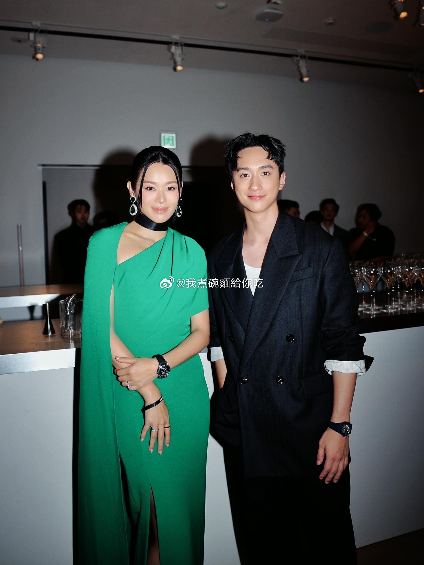 胡杏儿和刘俊谦、邓丽欣、Tyson同框合照 ​​​