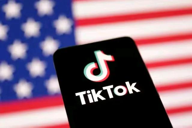 美国政府不知道要玩啥新花样，拜登政府正在考虑如何让TikTok在美国继续运行。