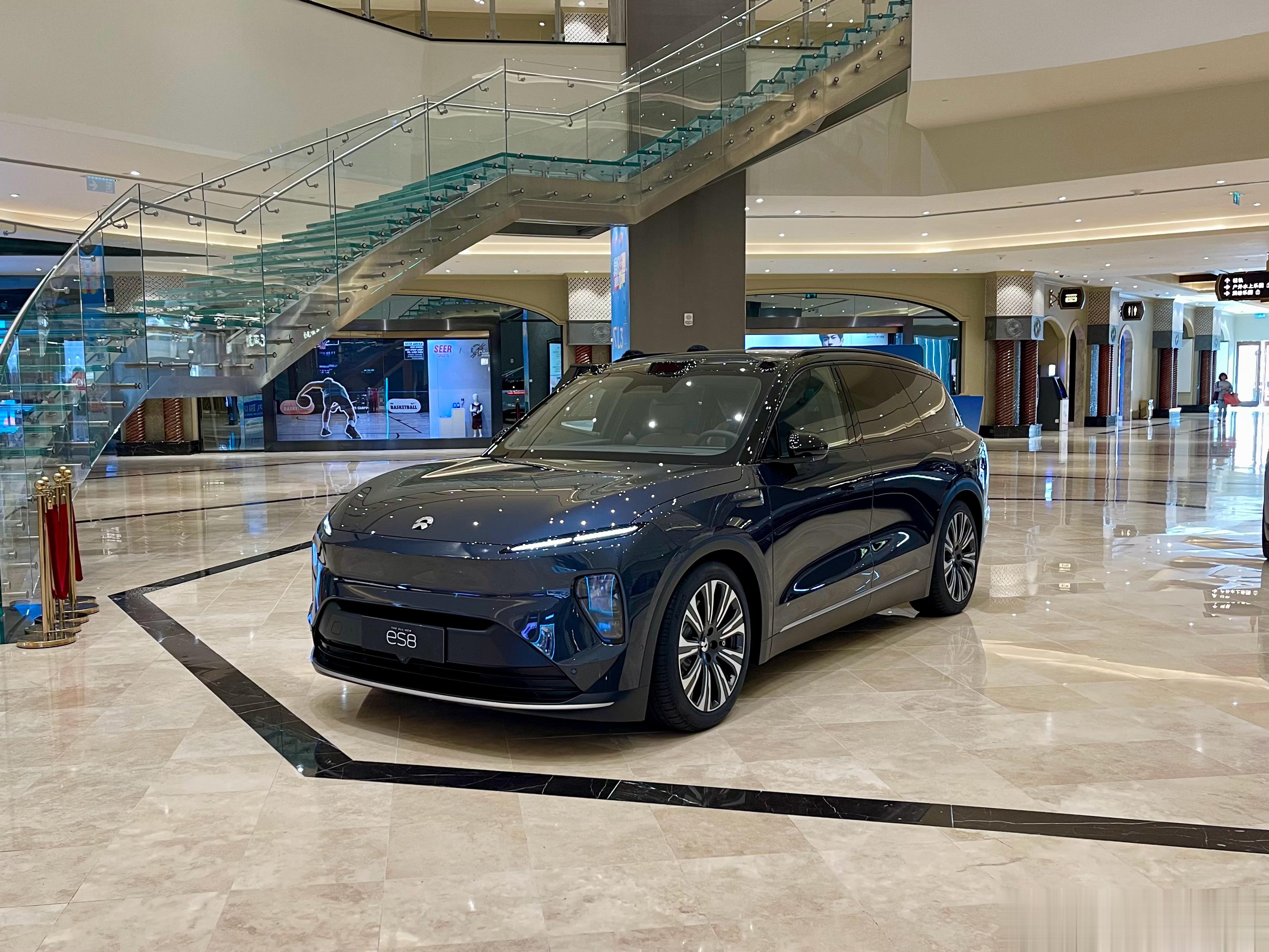 蔚来在澳门还是有一定能见度的。 ​​​