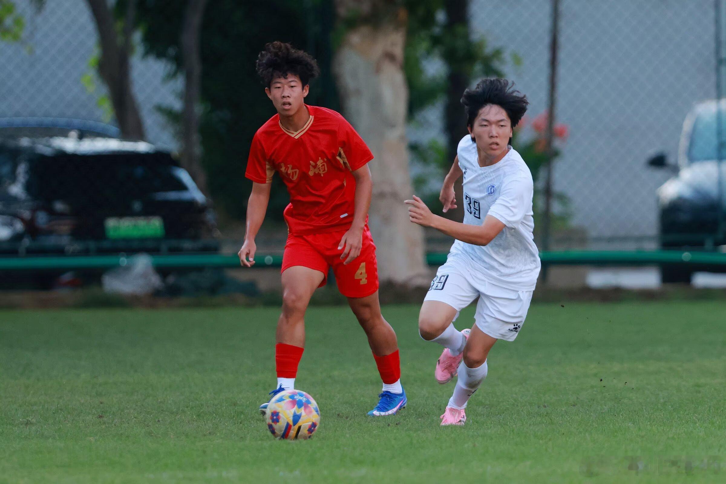 北京时间6月6日，2026 年 “卡尔美杯” 上海市青少年足球锦标赛男子甲组第三