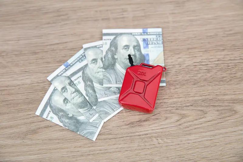 37%美国人拿不出400美元应急 37%的美国人拿不出400美元应急，这数据着实