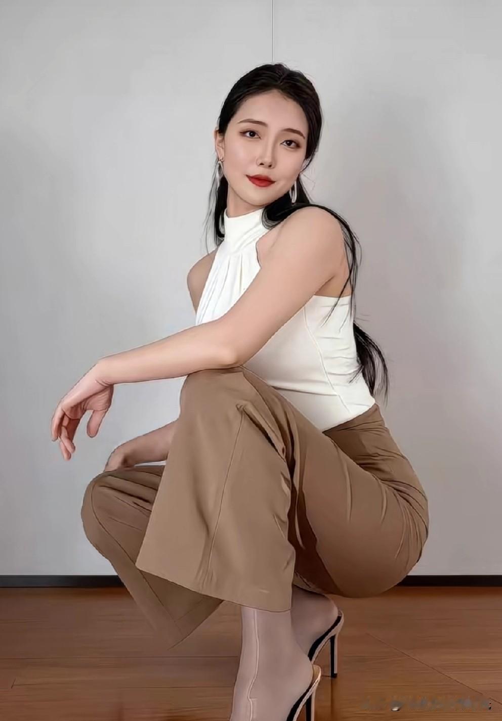 优雅气质穿搭，简约而不失时尚感