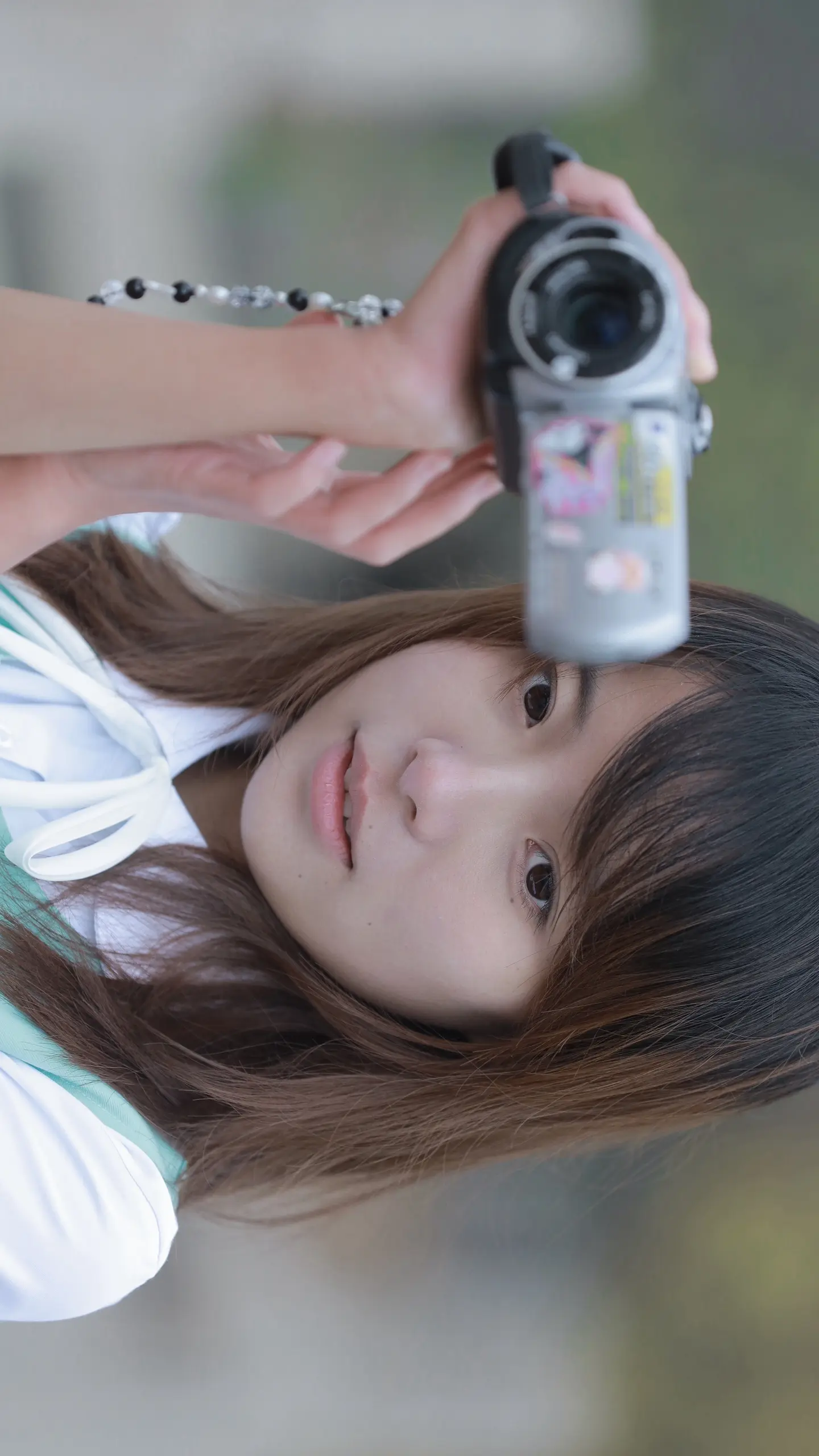 允许一切 如其所是。