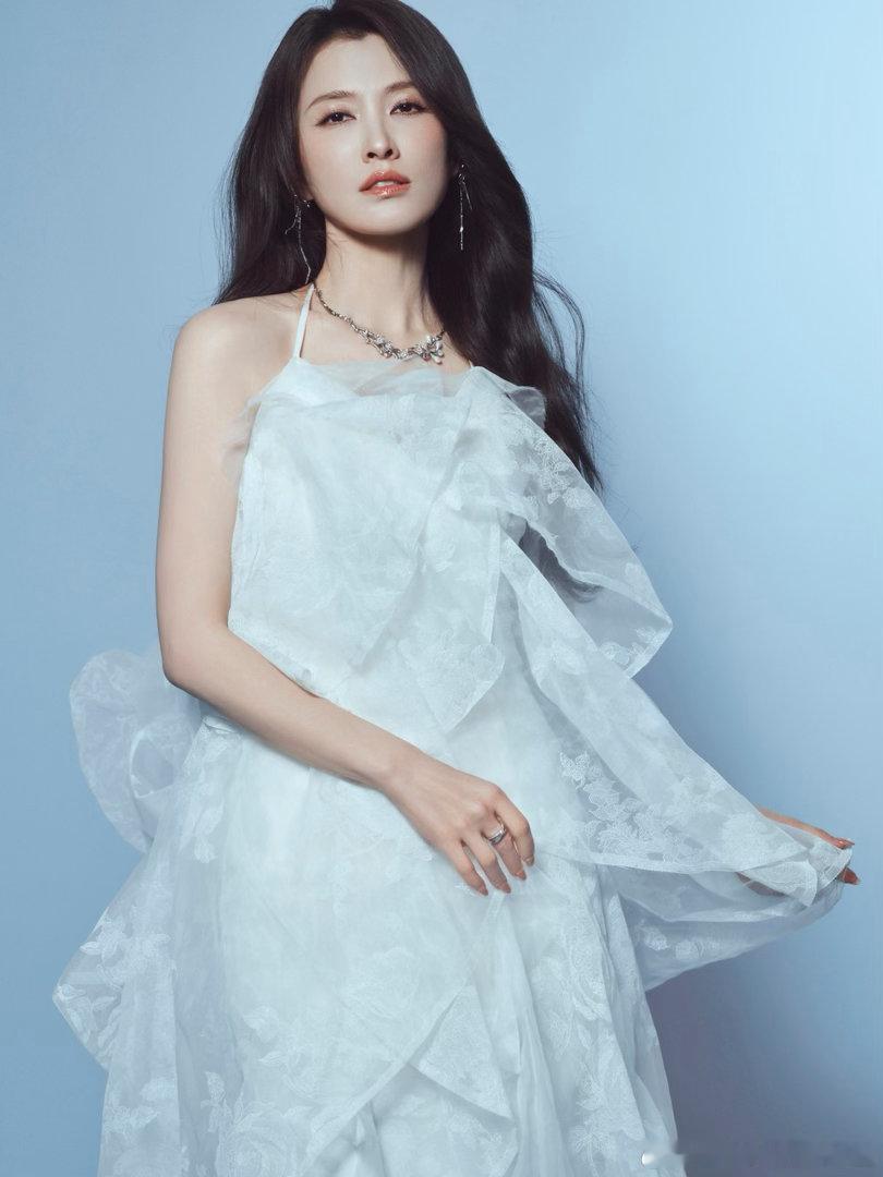 徐洁儿48岁勇闯唱跳🥳徐洁儿公开《女人不坏》练习室，唱跳状态绝佳，千禧年的先锋