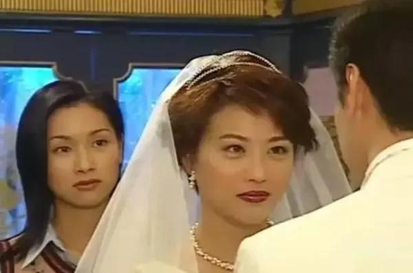 王晶导演的电视剧《纵横四海》，1999年在香港亚视播出。利兆天（陶大宇 饰）是香