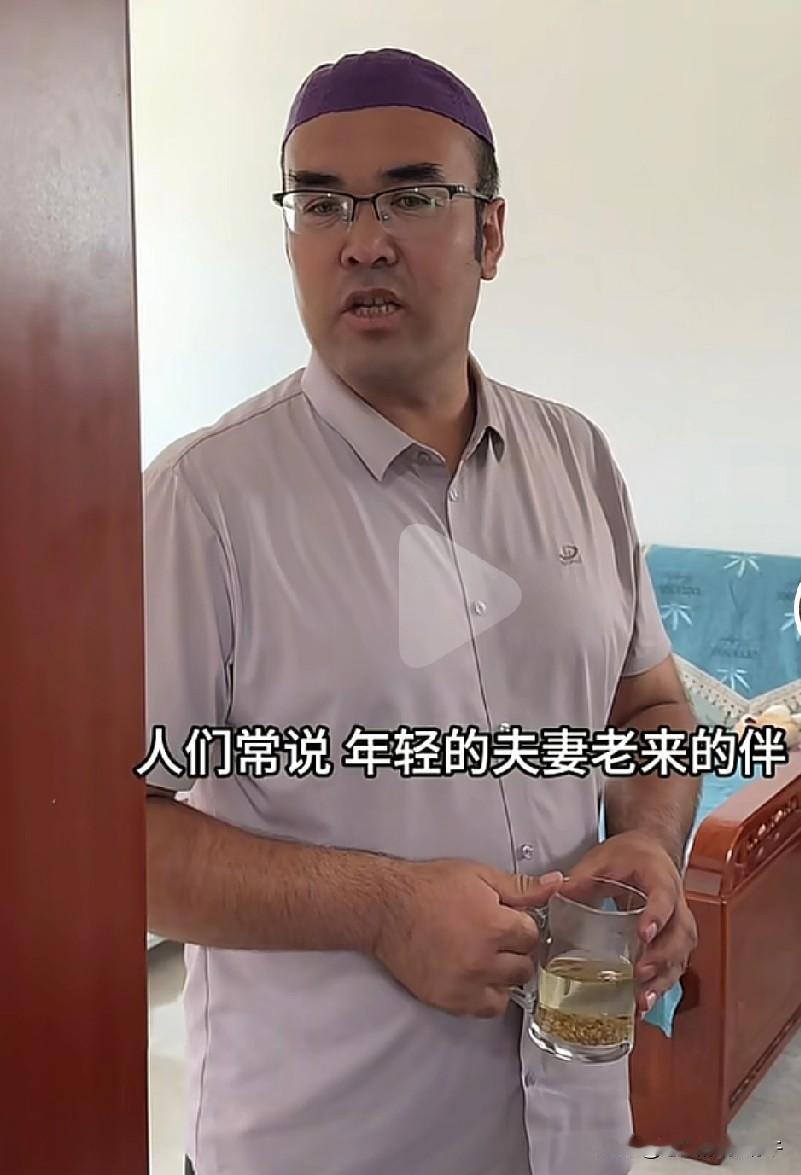 韩龙开始发力了啊，居然跑外卖去了，九儿说他跑一单超时一单，还勤快地很，哈哈，上瘾