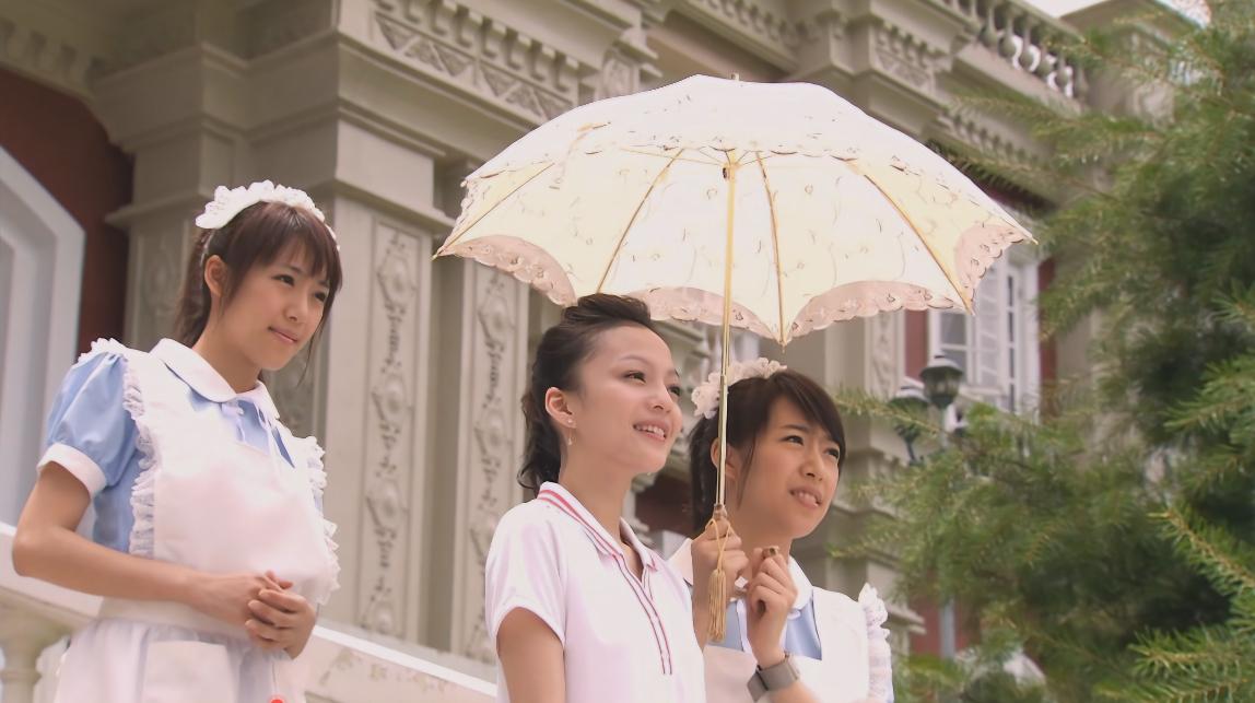 小麦这身运动装，可爱活力，符合小公主气质。
#公主小妹#
