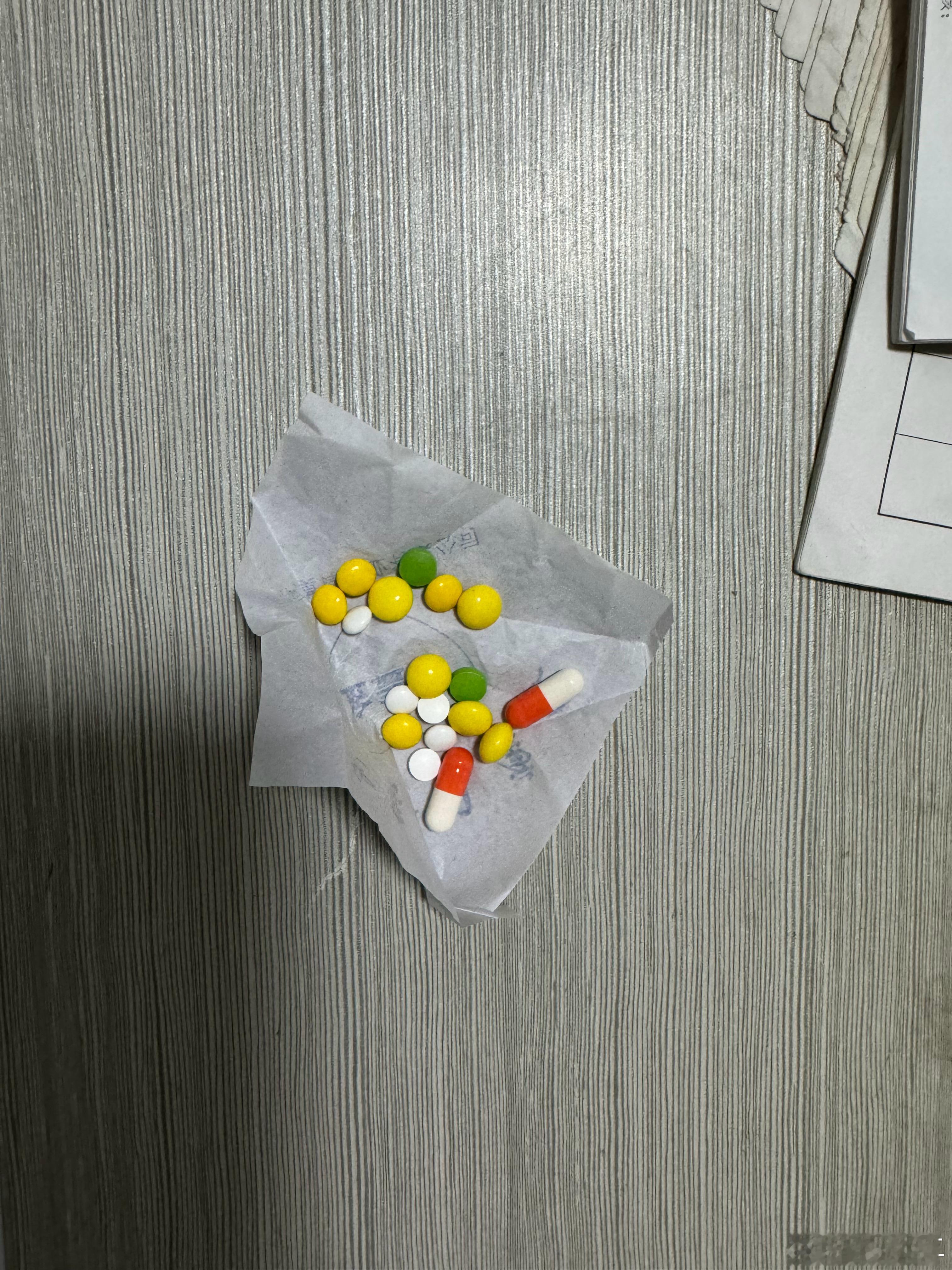 在线等很急 空调吹感冒了一次要吃这么多吗 