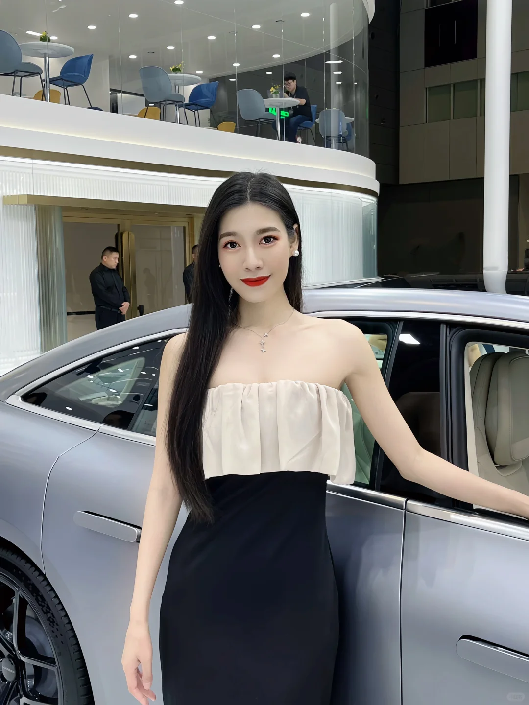 粤港澳车展上的智界S7引领了潮流⁉️
