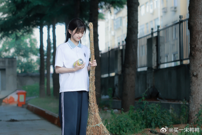 好想用包上恩的脸度过学生时代  看包上恩演戏眼睛都舒服，校园偶像剧就该是这种干净