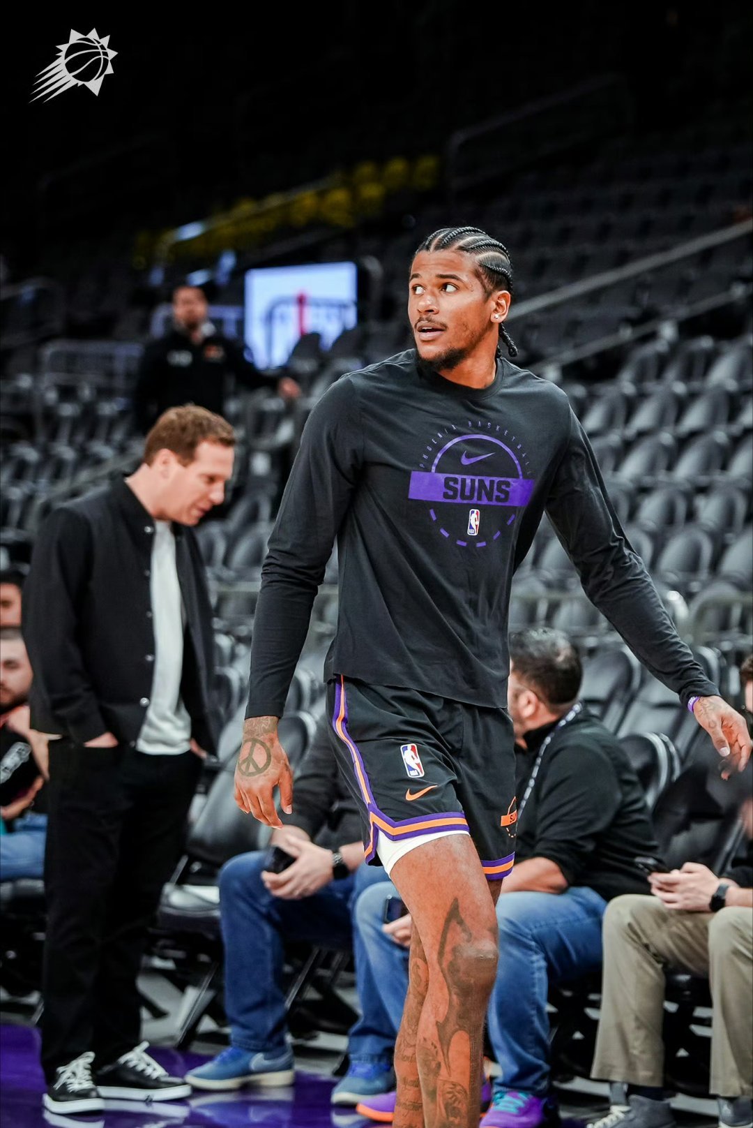 再信一次格林下场比赛就复出吧，明天要还是休战，以后就再也不搞关于格林啥时候复出的