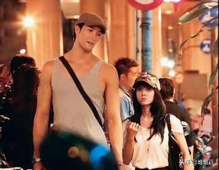 蔡依林当年分手真相曝光！
锦荣这3个要求，
换谁都得跑

蔡依林和锦荣当年因MV