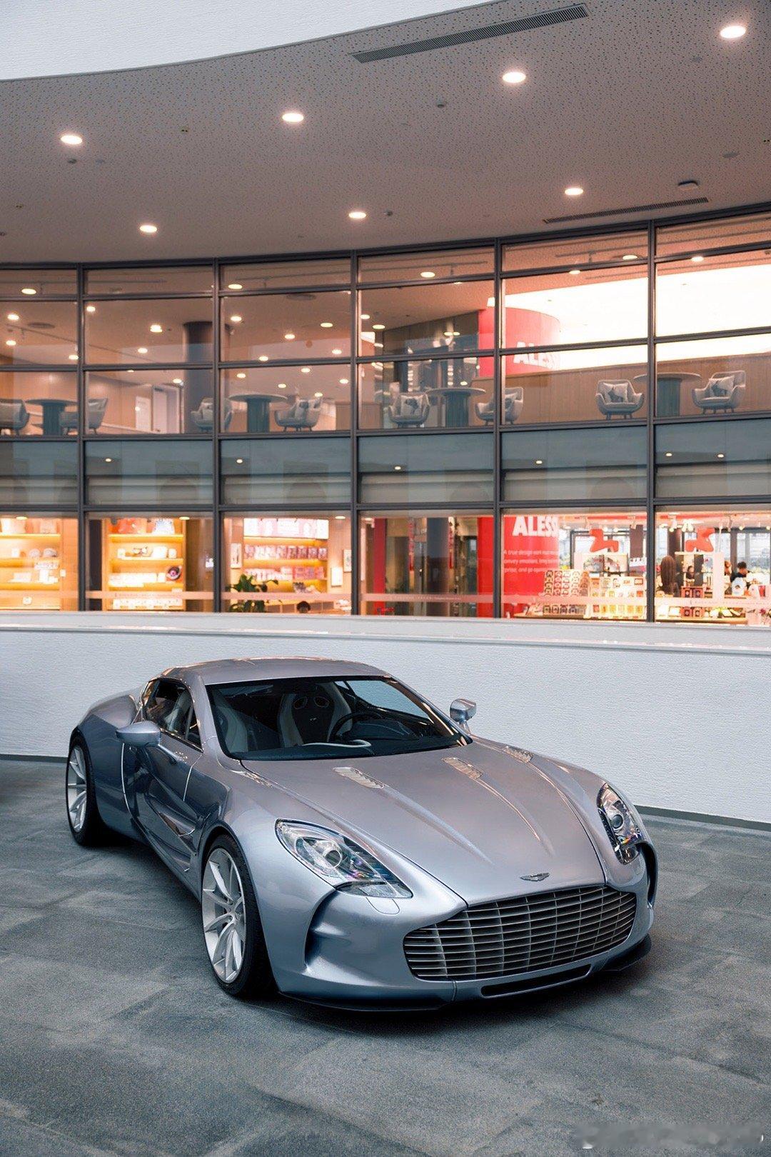 Aston Martin One-77 cars01豪车拍 广州艺术博物院展出时