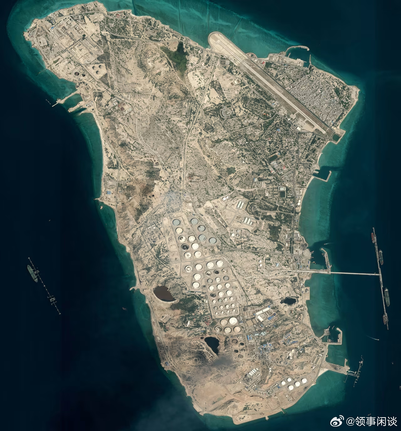 【美国袭击伊朗关键石油出口枢纽的军事目标】（CNN）美国总统唐纳德·特朗普周五表