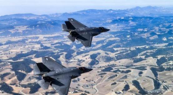 美军闪电撤离，伊朗或变天，特朗普开始担心：中方抄了美军后路
 
最近半个多月，中