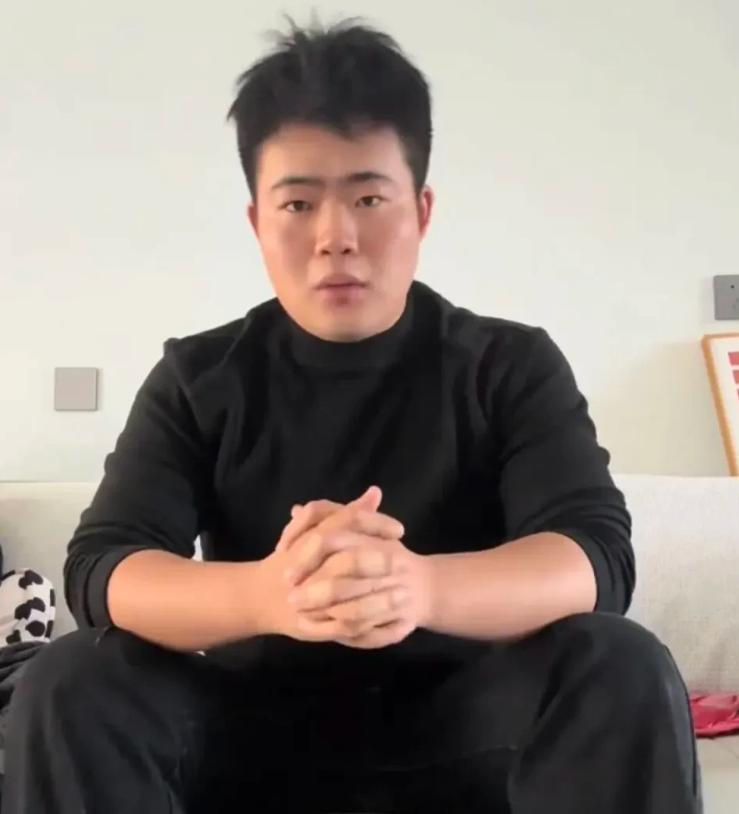 “妈，我可能出不去了……”菏泽00后小伙打电话给母亲留完遗言，在火海浓烟中仗义救