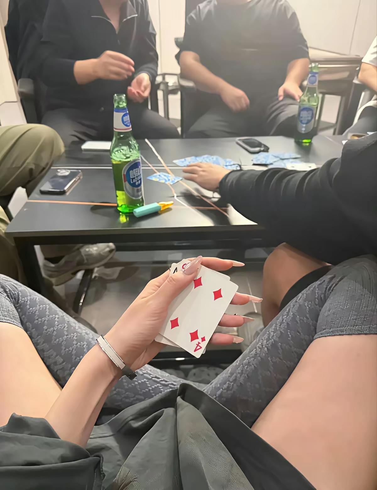 河南人真的太爱打牌了~  你们喜欢不喜欢呢