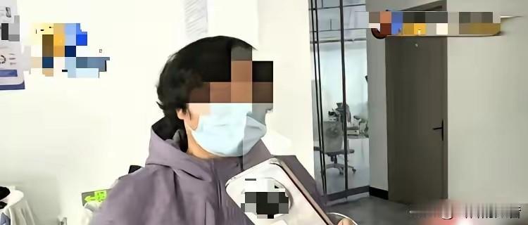 “闹心！”浙江，一女子刚进入新房，就发现屋里竟然有一堆烧过的“纸灰”，之后果断报