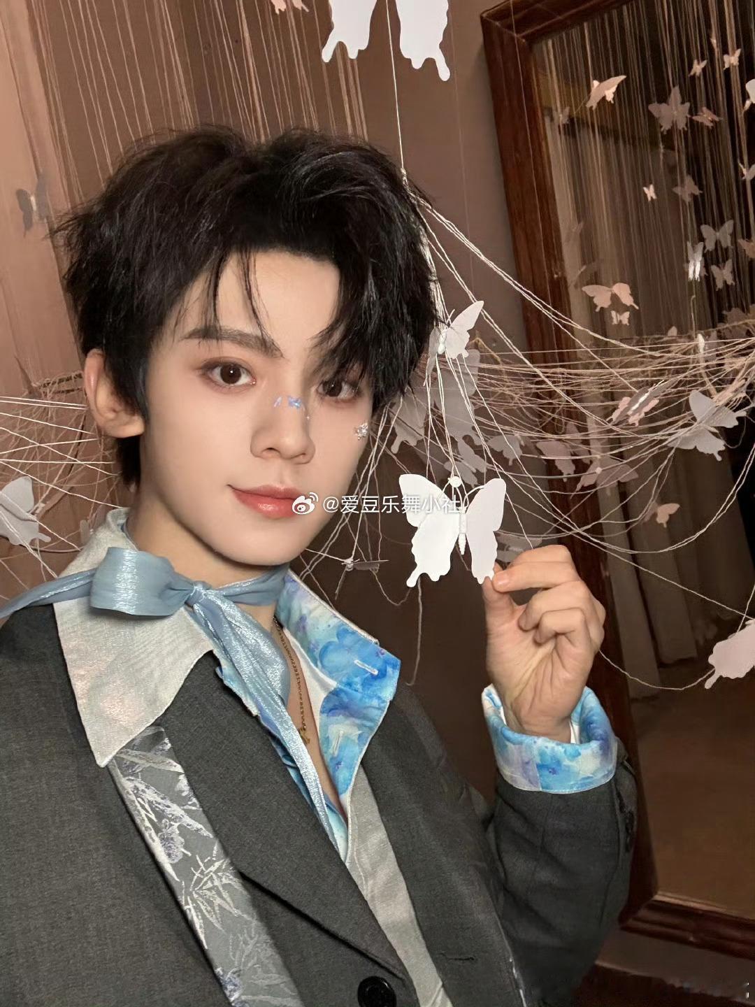 TOP自拍🤳🤳，谁的自拍水平高？ 