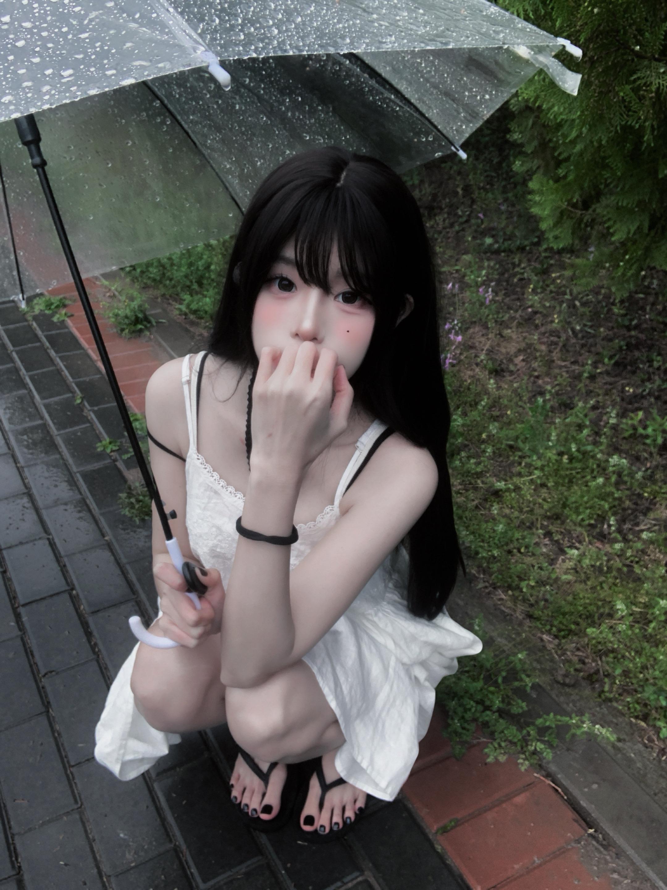 生锈的感情又逢落雨天