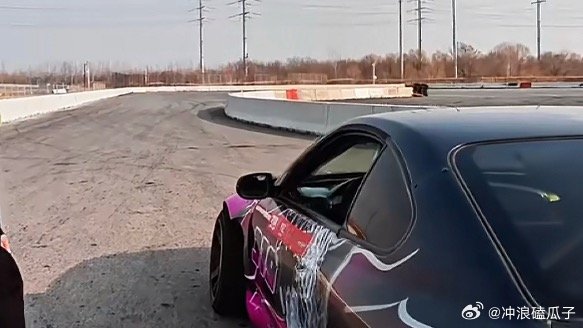 林高远也演上飞驰人生了享受你的飞驰人生！ 