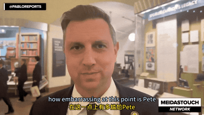 美国战争部长赫格塞思就是个嘚：高层会议被批像个傻子啥也说不出来！17日美国民主党