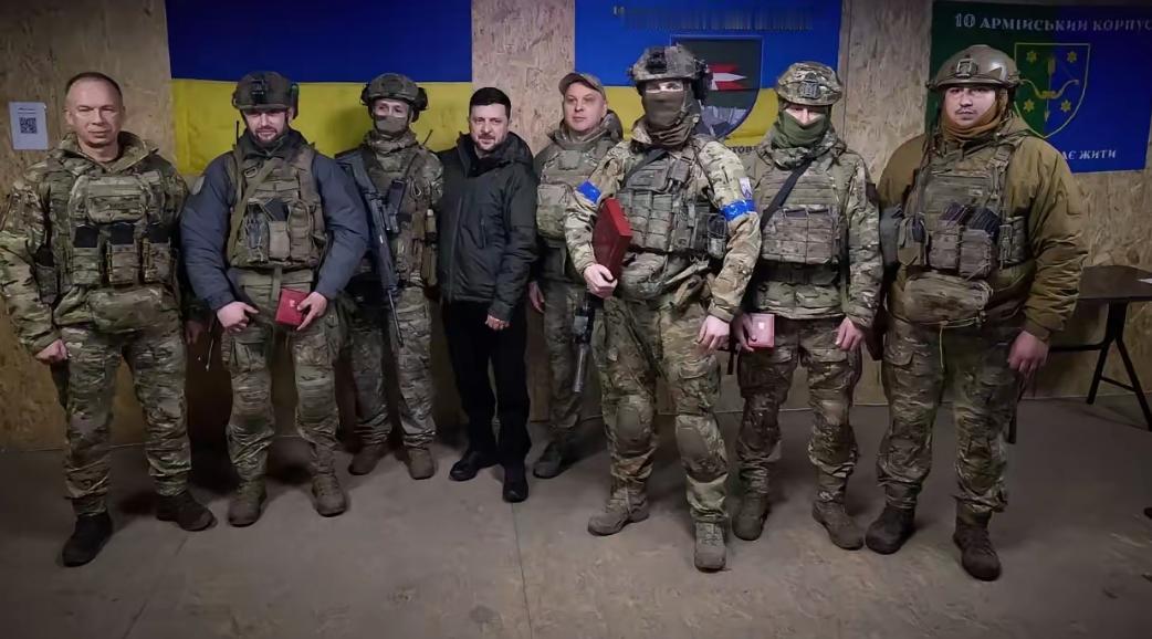 乌克兰总统泽连斯基昨天在每日“全国讲话”中宣称，如果西方对俄罗斯施加的压力不足以