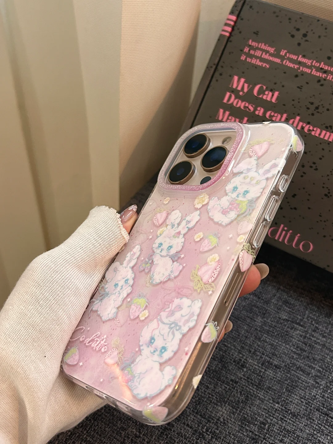 好喜欢这粉粉嫩嫩氛围感可爱兔子手机壳呀！！