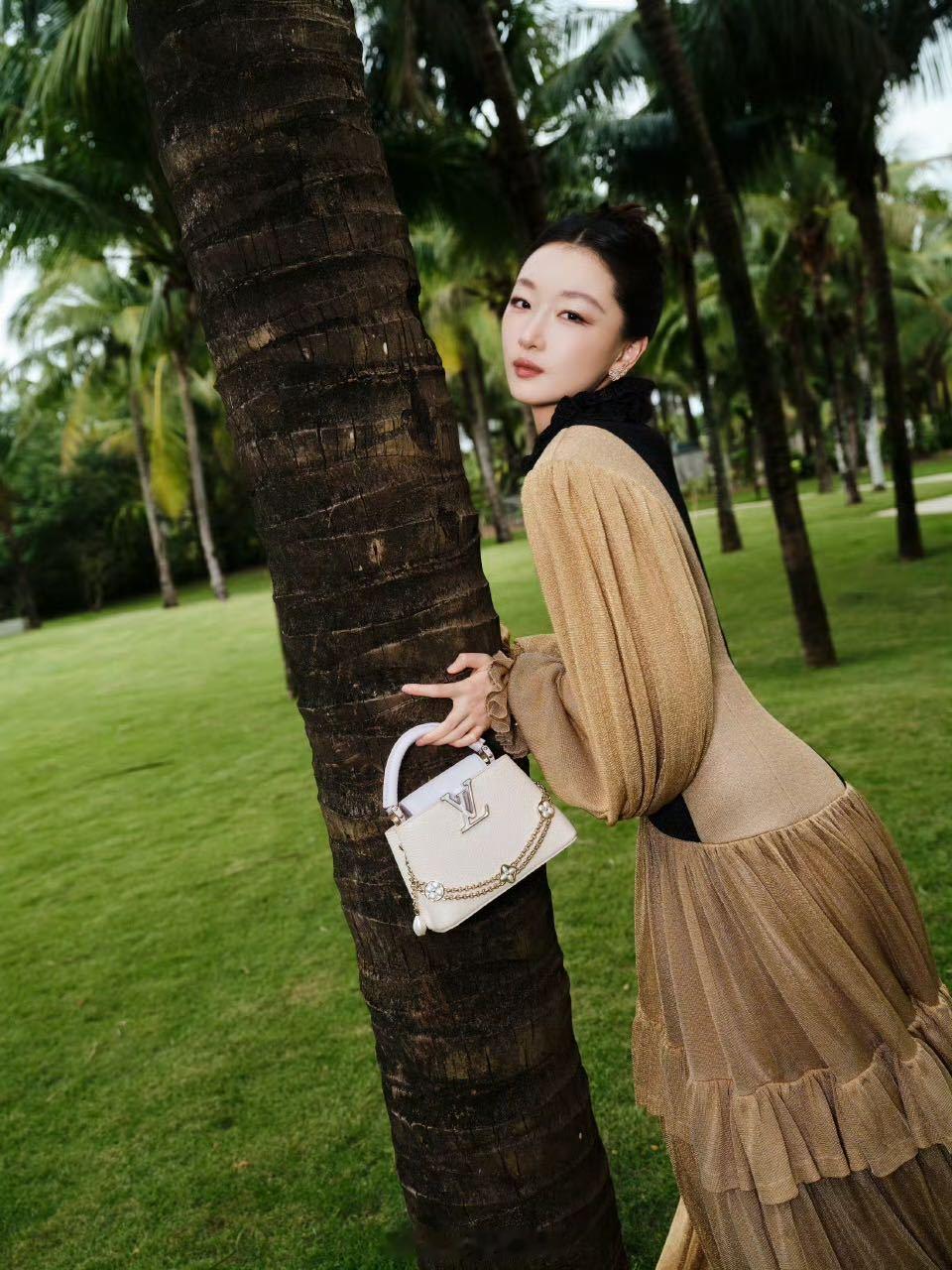 周冬雨 奇思妙想聪明的小羊 好可爱的三金影后啊，奇思妙想的冬雨我先来认领啦，今天