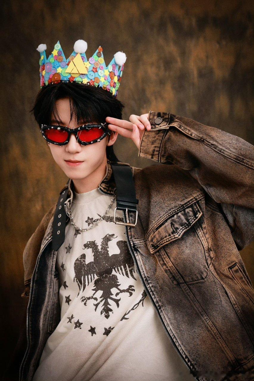 杨博文即将闯关成功杨博文荣耀俊疯王 杨博文即将闯关成功！ 