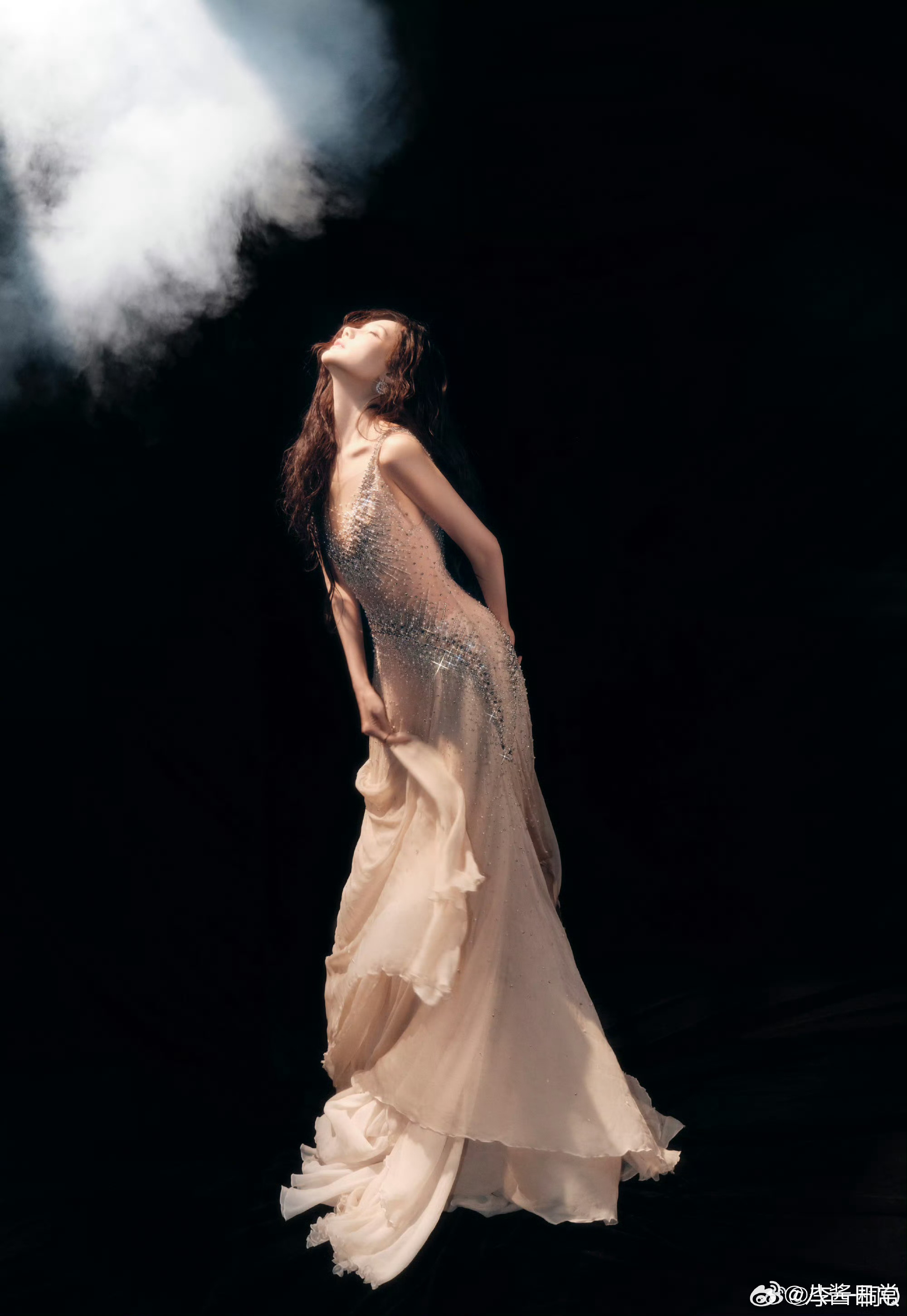 明星🥝尖叫之夜出图李一桐、刘学义、翟子路、周洁琼、艾米、林允、徐若晗、代露娃、