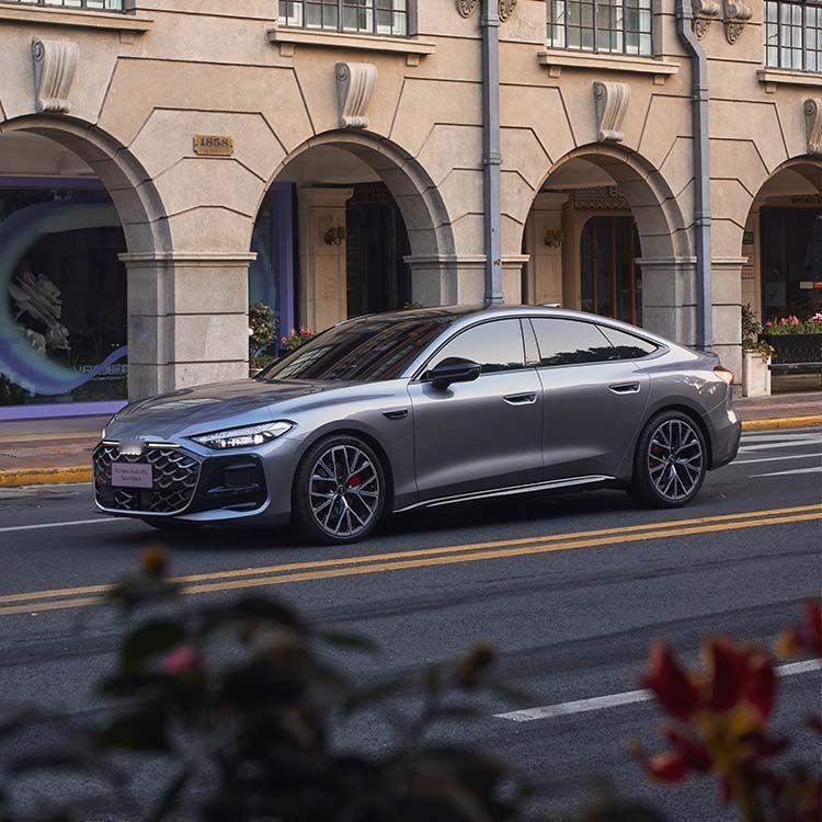 如今越来越多海外朋友主动来中国，感受科技的魅力。他们在这里体验到很多“未来功能”