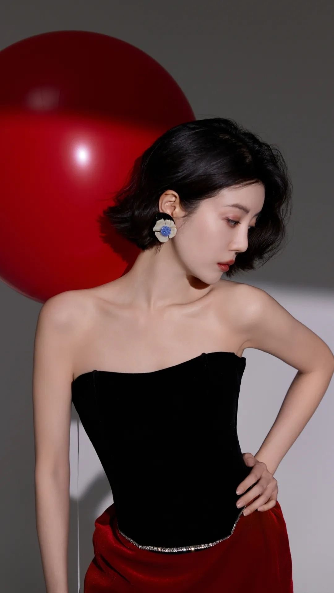 李溪芮｜黑红相间，魅力无边！ ​​​