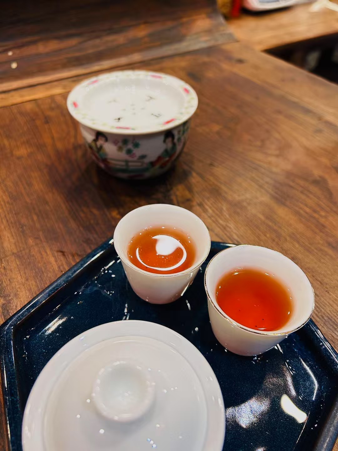 茶道  茶与夏日的相逢，更是藏在时光里的生活仪式感。 