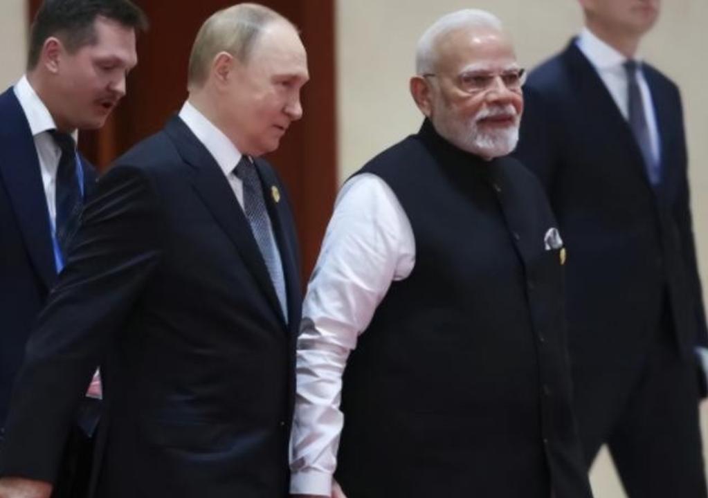 俄中之间的石油交易，突然爆出个大新闻，有贸易商偷偷透露，俄罗斯给中国的石油价格，