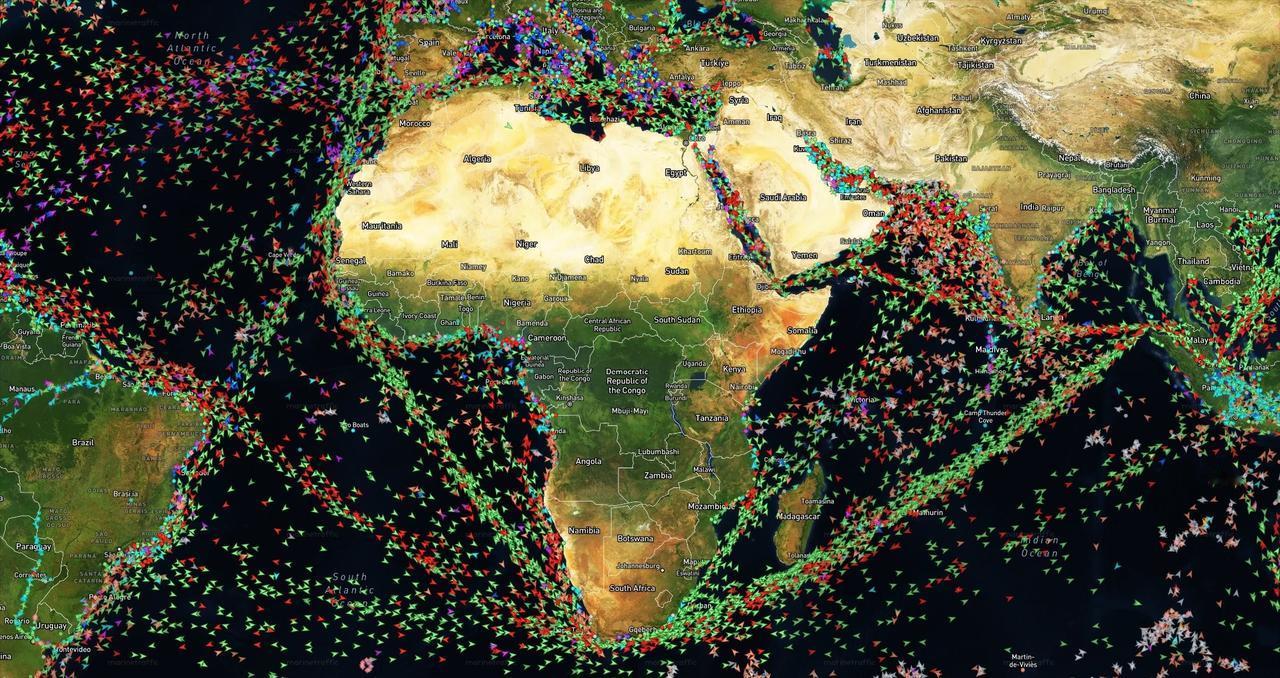 如果非洲不存在，全球航运效率将提升5000%！
 
这片横亘在大西洋与印度洋之间