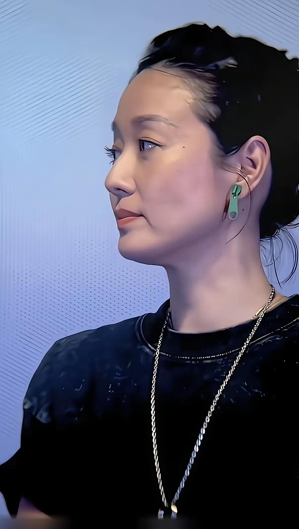这状态非常的好认，一眼就能认出是马伊琍，纯天然的就是美