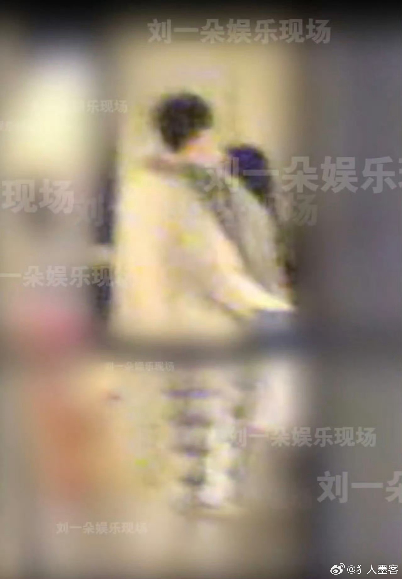 曝周也恋情吃吃喝喝睡睡，还要千方百计避人，生理心理消耗都很大 