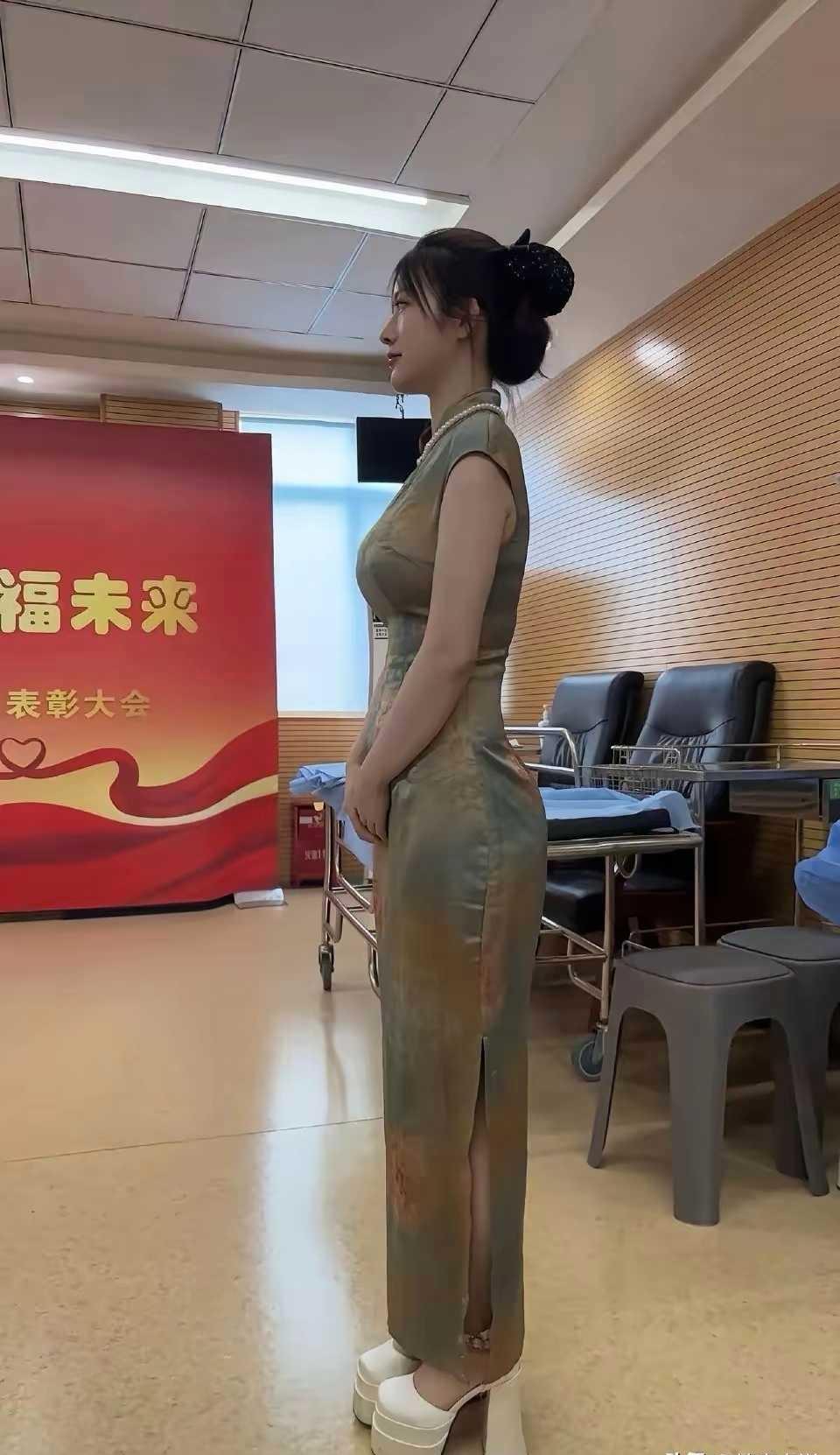 我一直很好奇，这些长相漂亮的女生，最后都嫁给什么样的人了？