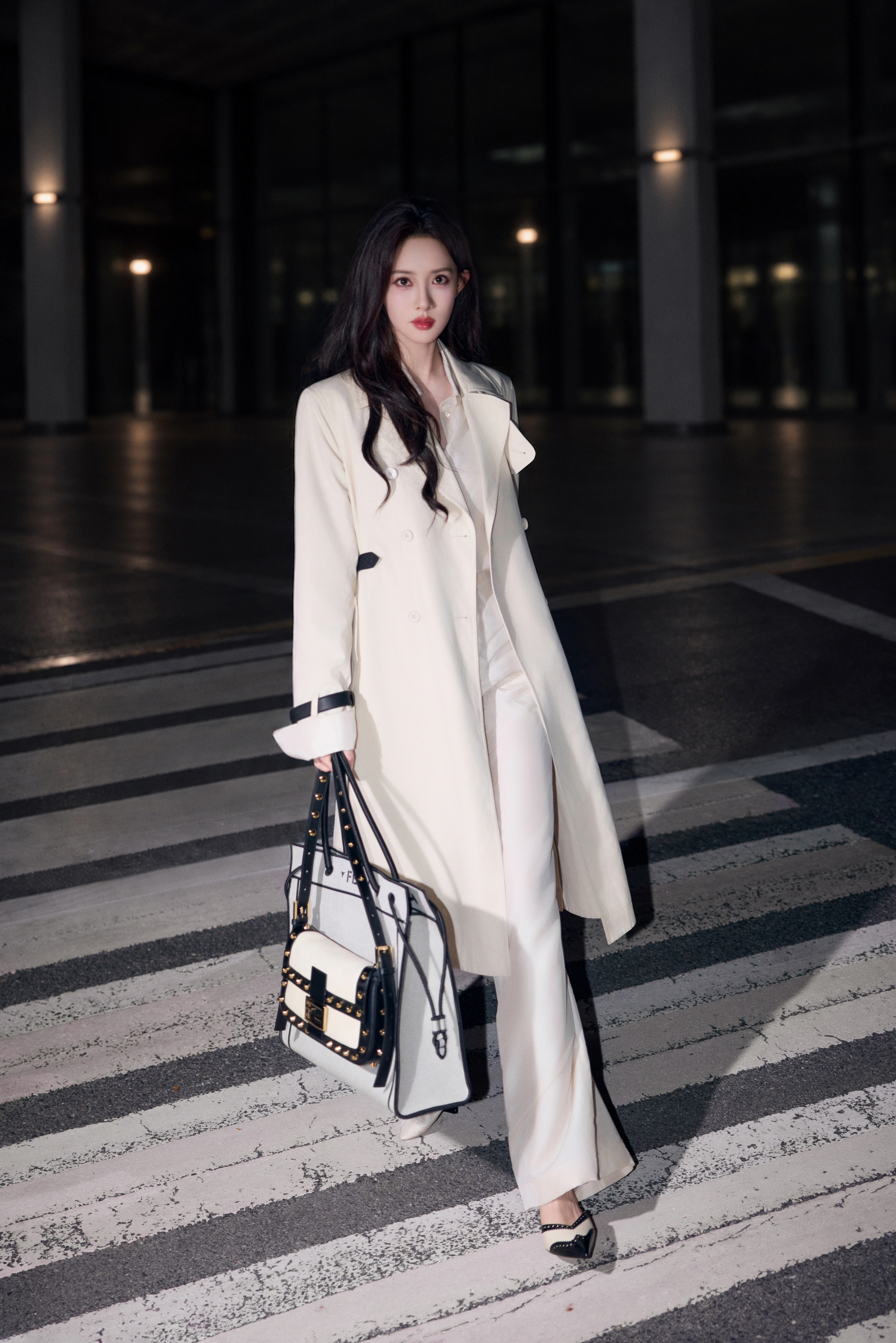 孟子义｜FENDI孟姐也出发咯 ，与 FENDI 继续保持着密切合作 ，继国内线