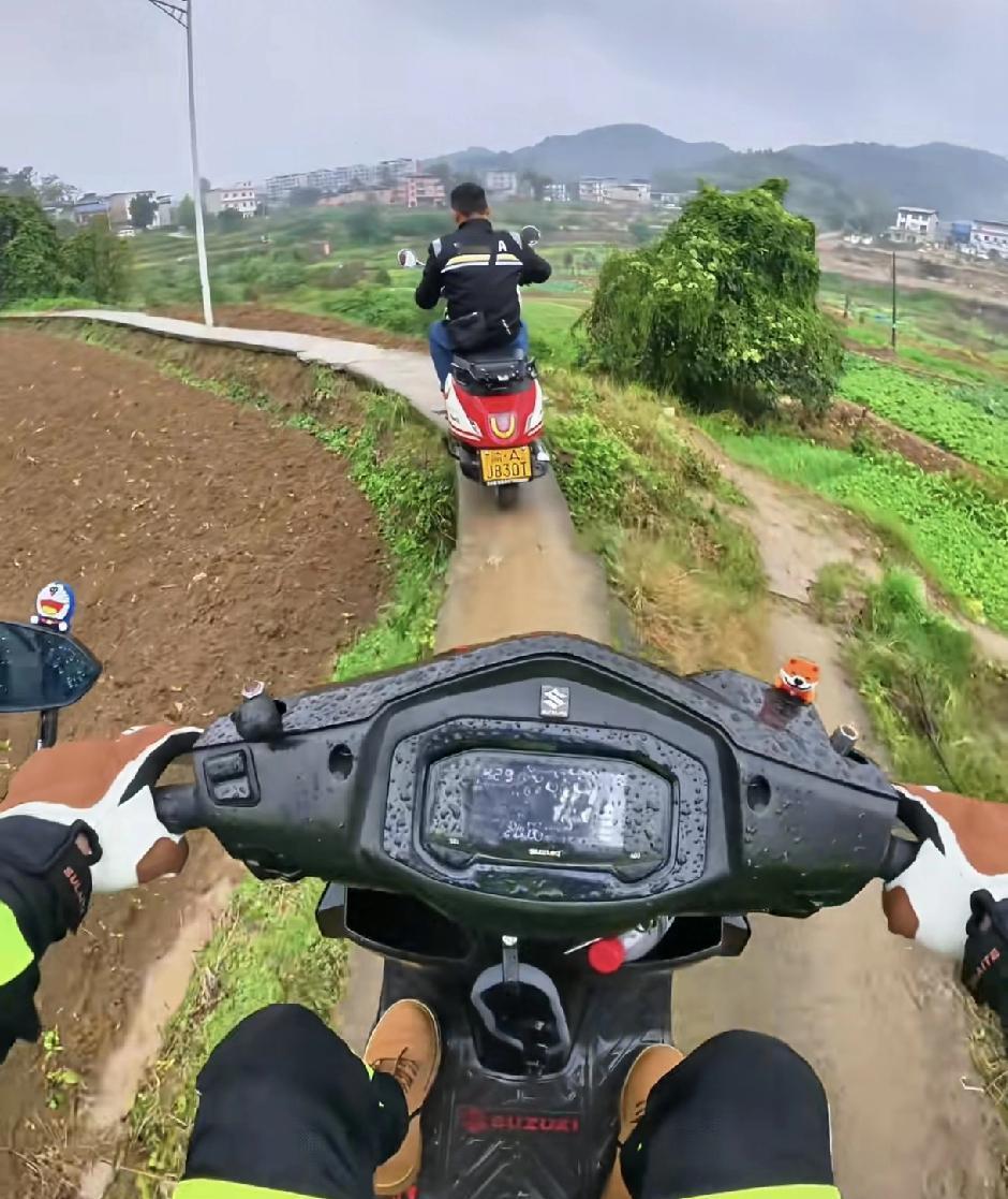 小时候的梦想，小时候的理想，小时候的所有的想法。现在我已经36岁了。

发现自己