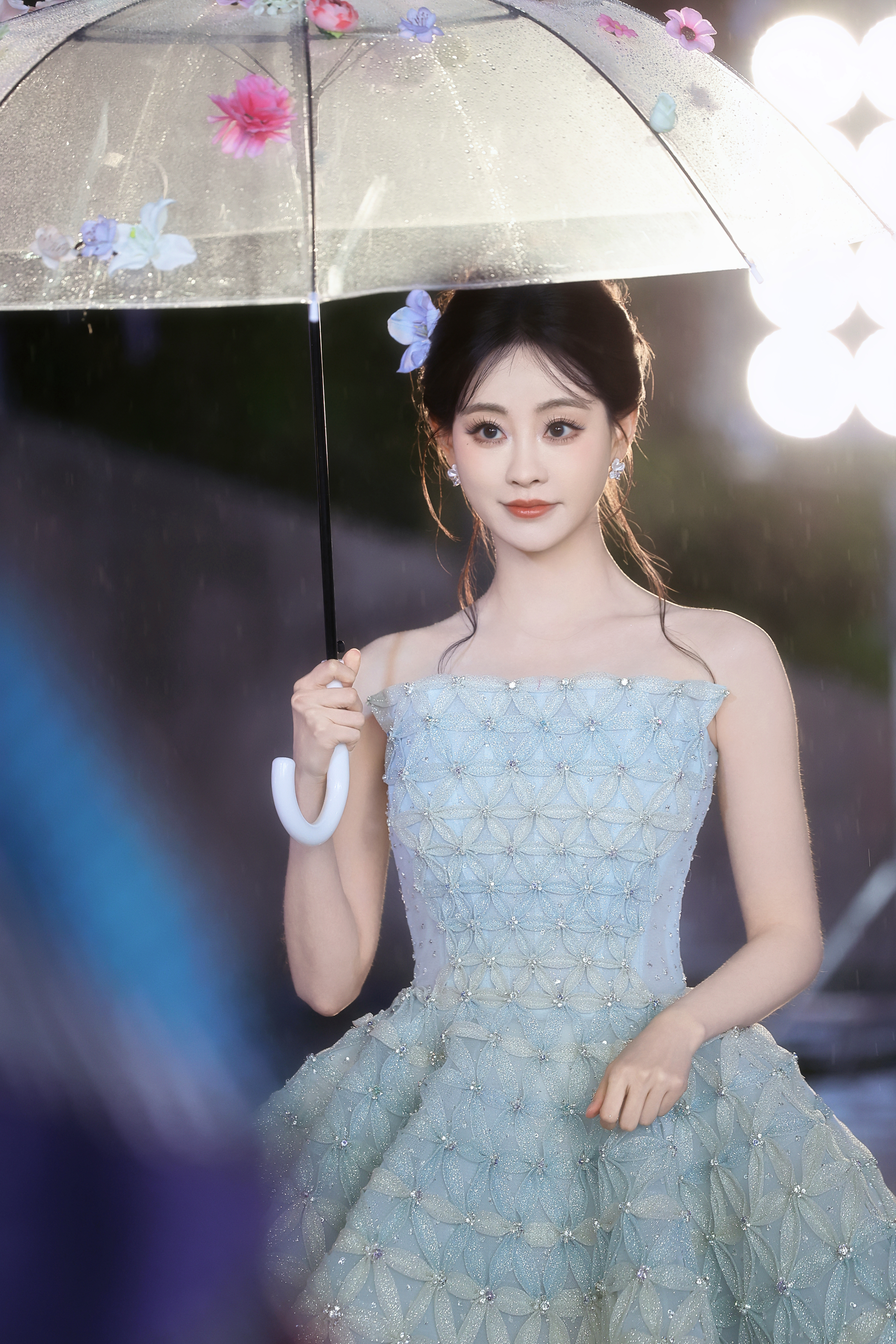 祝绪丹  发射发射咯＞＞＞💕💕💕 