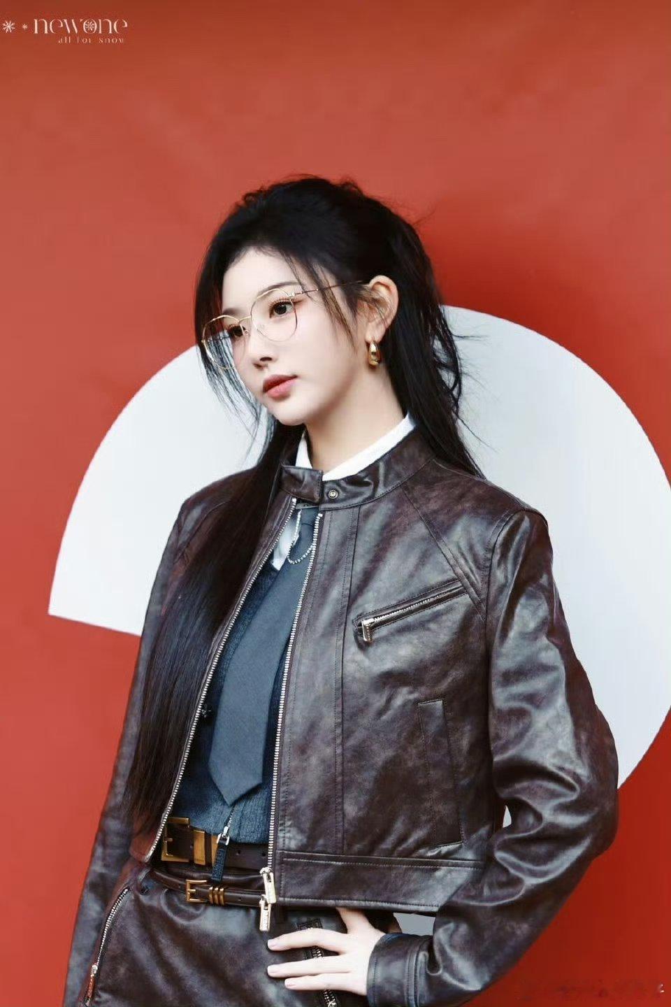 孔雪儿 麻辣女教师 ，还是谢可寅更胜一筹吧[色][色] 