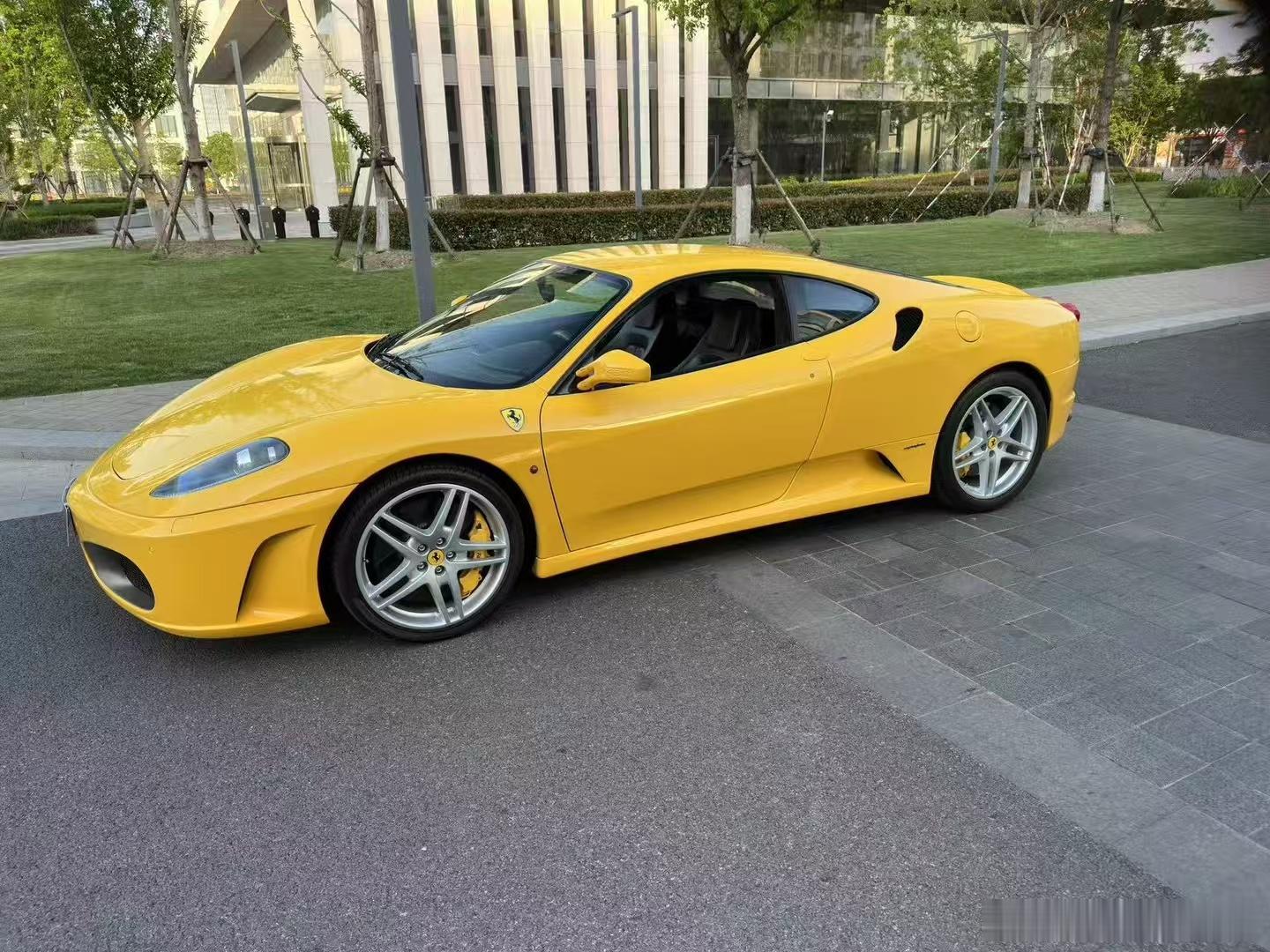 法拉利F430后期版、原厂陶瓷刹车 ​​​