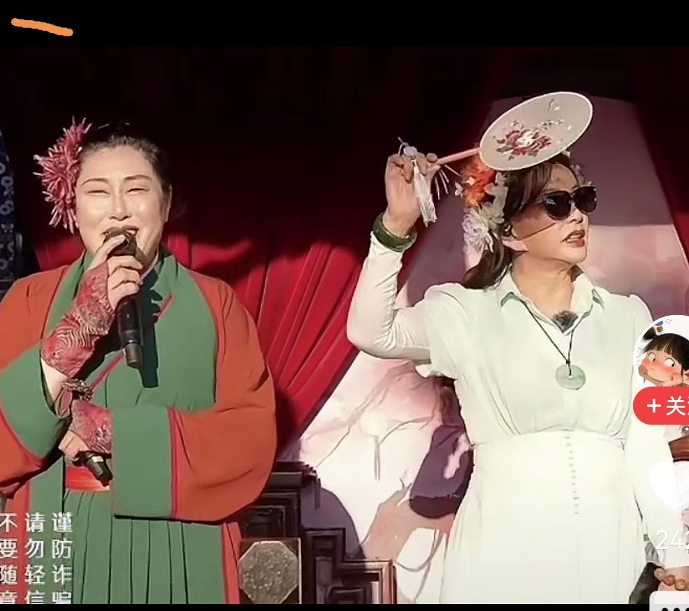 “明星”当初为了出名，究竟有多努力，我们不得而知。但这只过气老“明星”，却让我们
